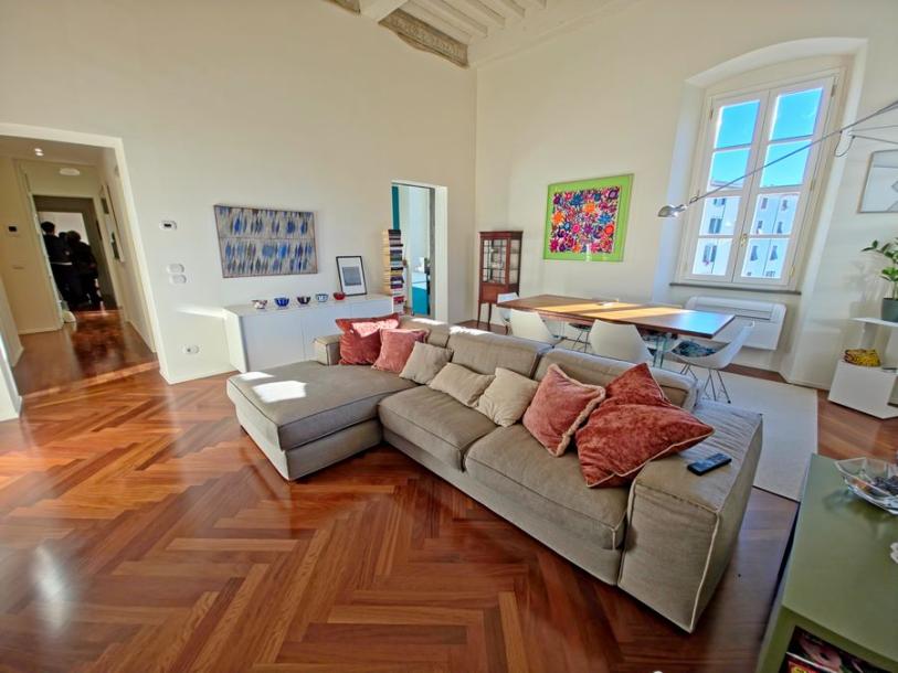 Luxury flat on a canal in  Little Venice - Livorno-3