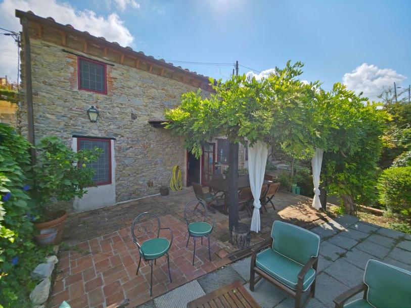 Stone house with sea view and garden near Massarosa, Versilia-16