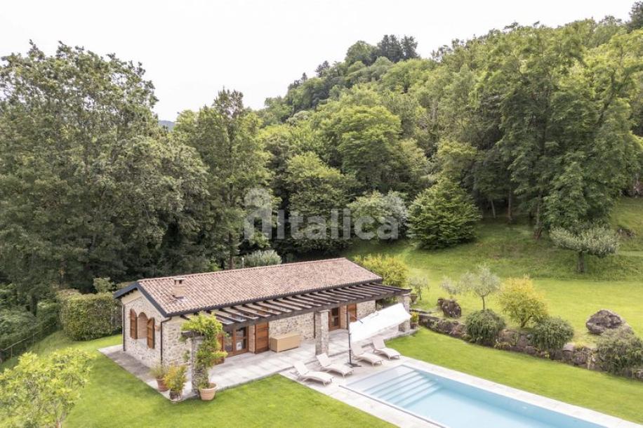 Luxury property in Bagnone near Aulla for Sale-4