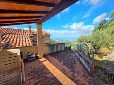 Stone House with sea view for Sale