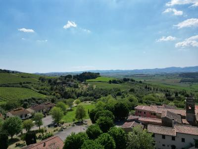 Lovely tuscan village house with garden near Casciana