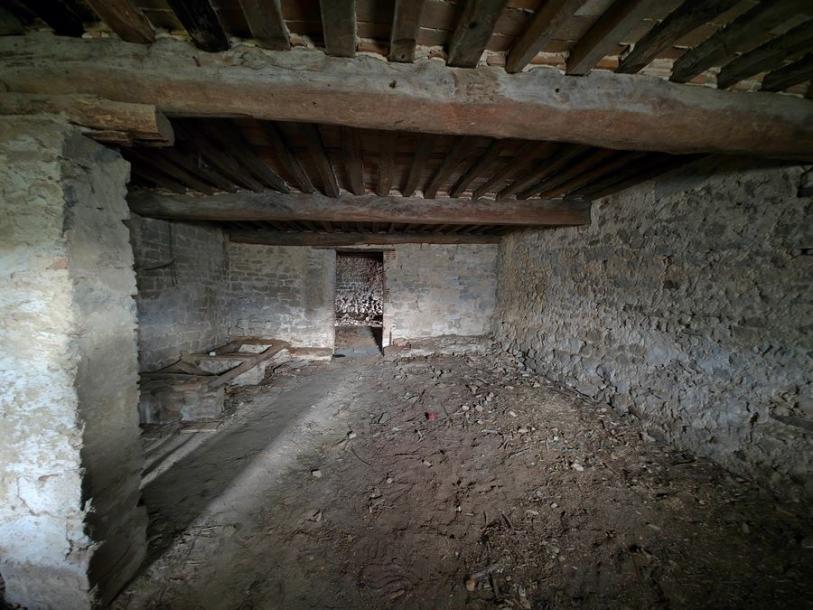 Tuscan house in hamlet near Camaiore-5