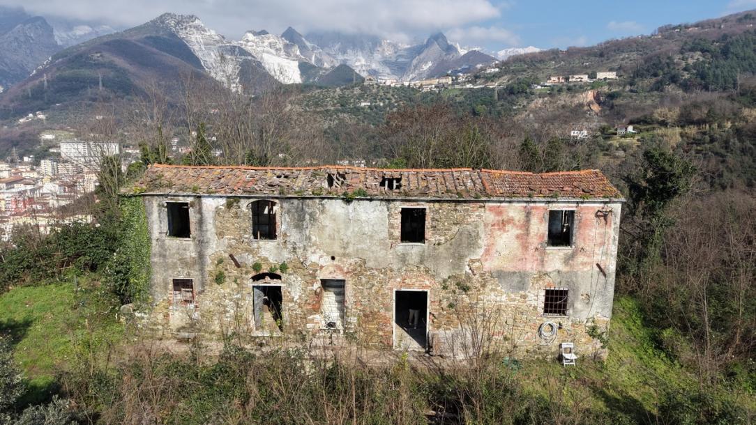 Carrara – detached panoramic house-4