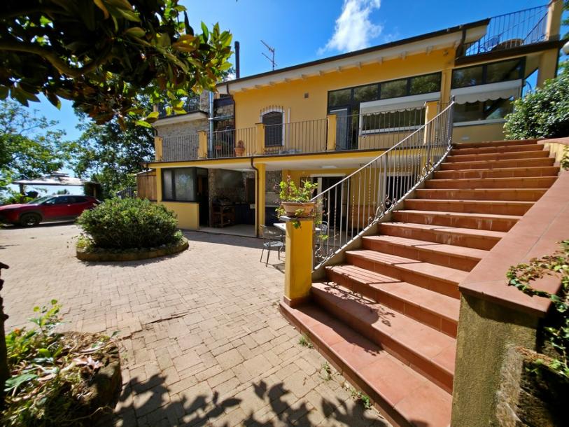 Isolated Villa with seaview-4