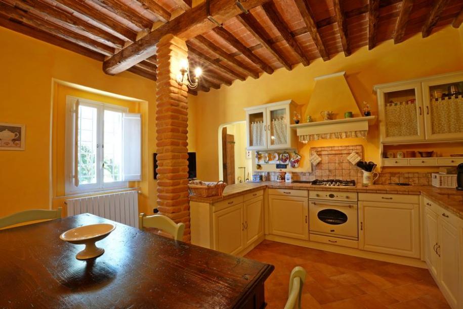 Restored country villa in Pietrasanta-10