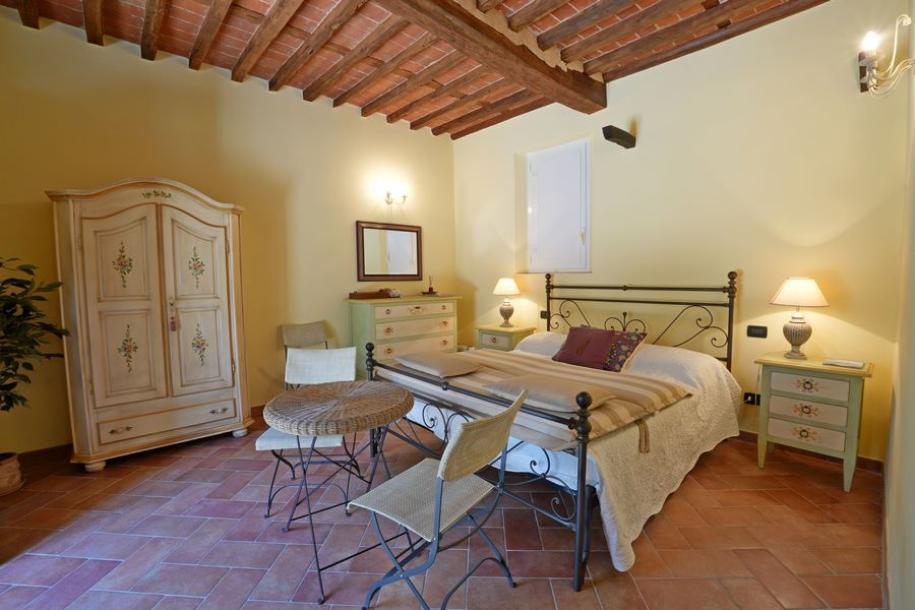 Restored country villa in Pietrasanta-6