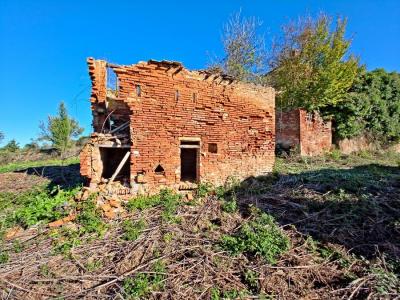 Land with large ruin for construction near San Miniato, Pisa
