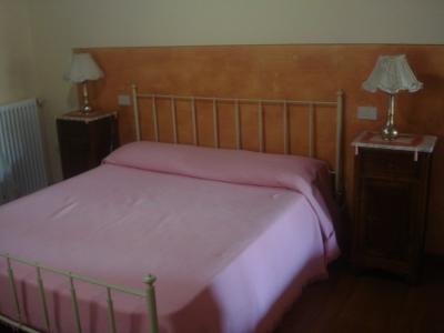 Restored stone house with Pool near Camaiore