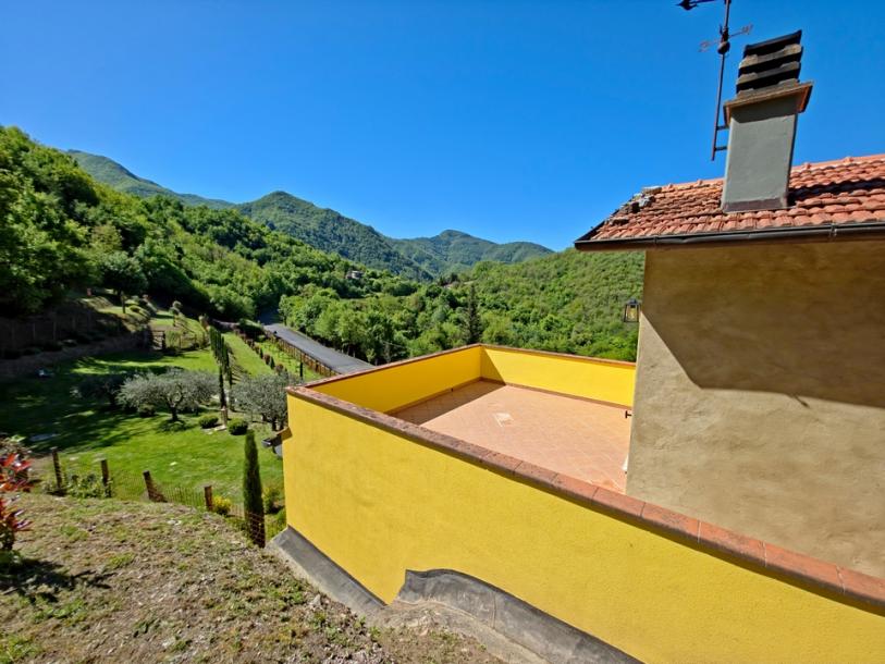 Restored old country house on 450m.o.S. in Lunigiana for Sale-24