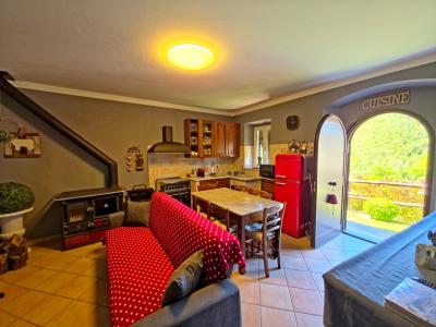 Restored old country house on 450m.o.S. in Lunigiana for Sale