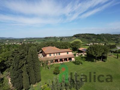 Farm in Tuscany