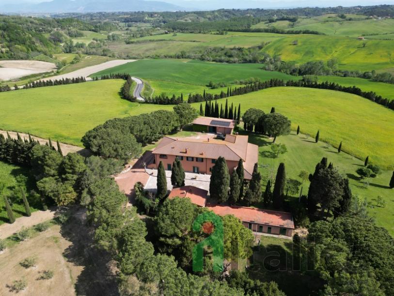 Farm in Tuscany-2