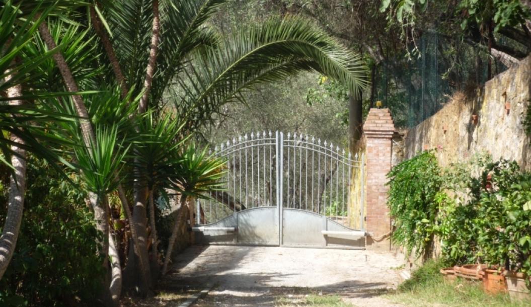 Large country house in Versilia for Sale-5