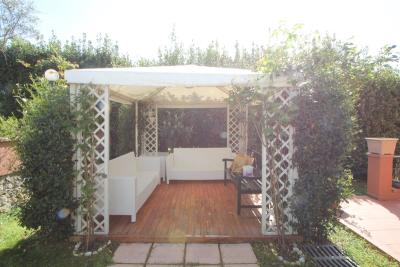 Villa near Sarzana with swimmingpool