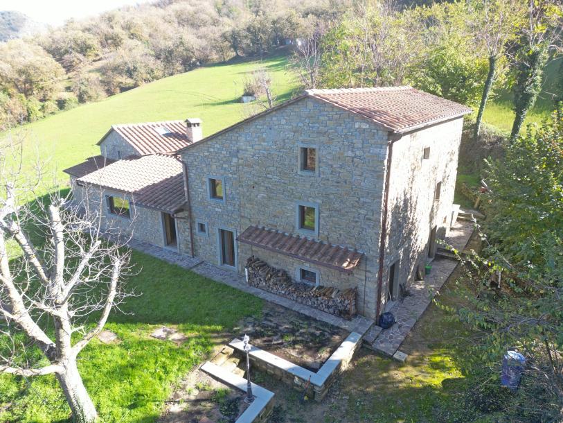 Exclusive new property near Florence-11