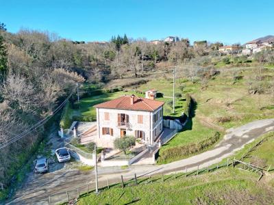 Villa for Sale in Lunigiana