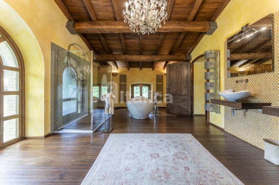 Luxury property in Bagnone near Aulla for Sale-15