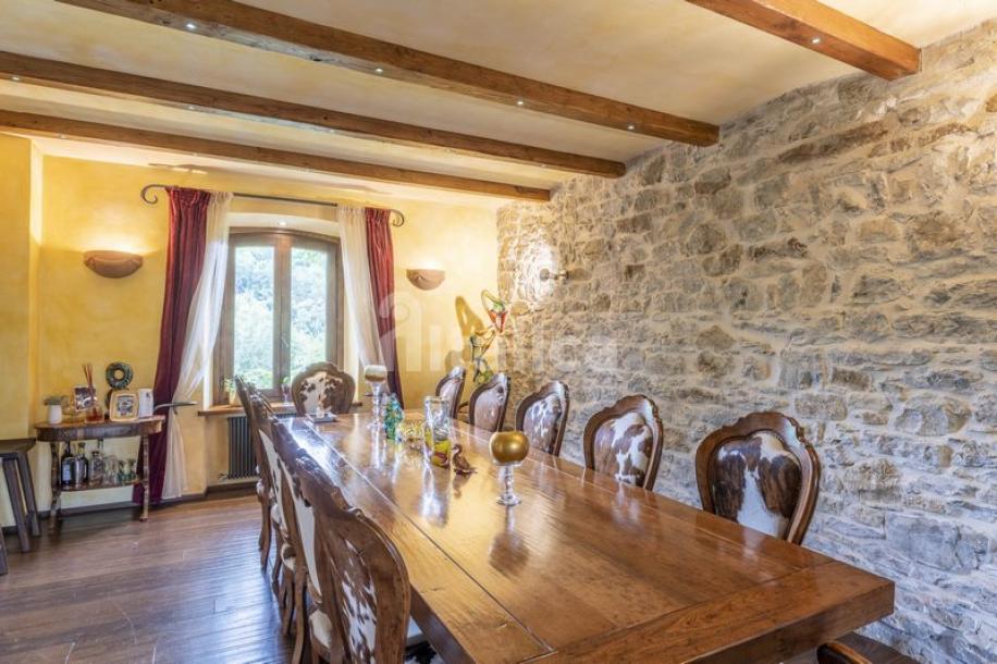 Luxury property in Bagnone near Aulla for Sale-17