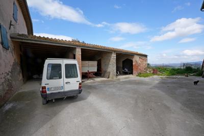 Farm in Tuscany for Sale