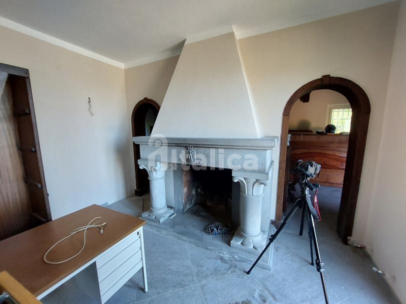 Large property for construction with sea view-11