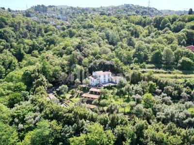 Large property for construction with sea view