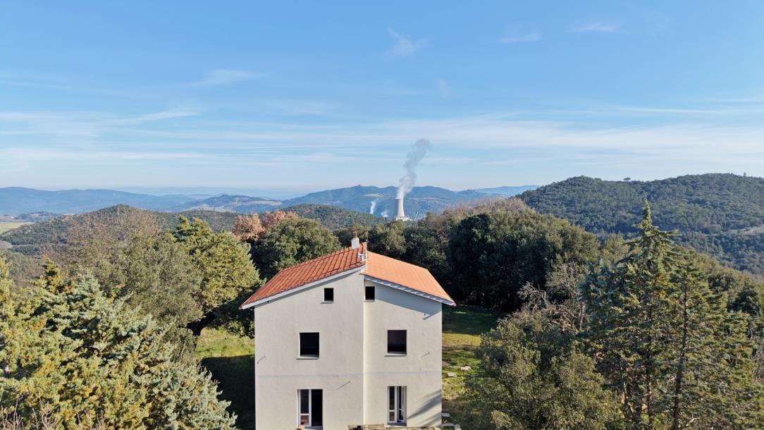 Unfinished country house near Pomarance-1