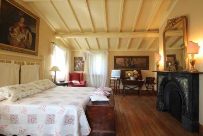 Rustikální vila nad Camaiorem