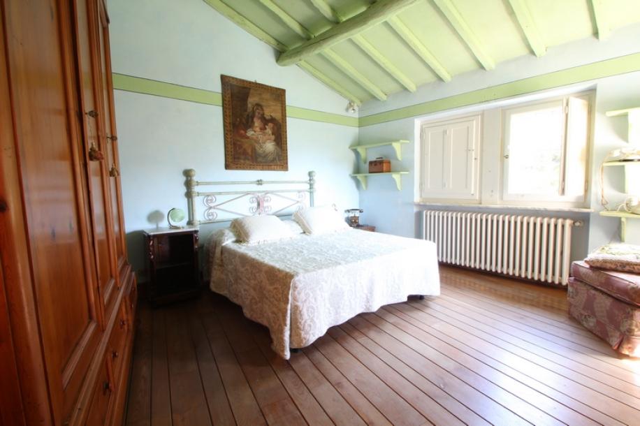 Rustikální vila nad Camaiorem-6