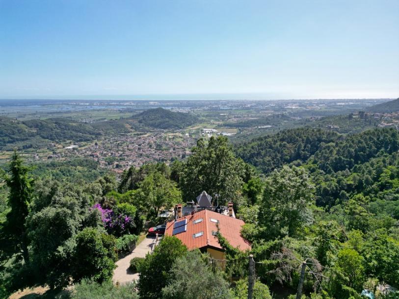 Vila s výhledem na moře na izolovaném místě-2