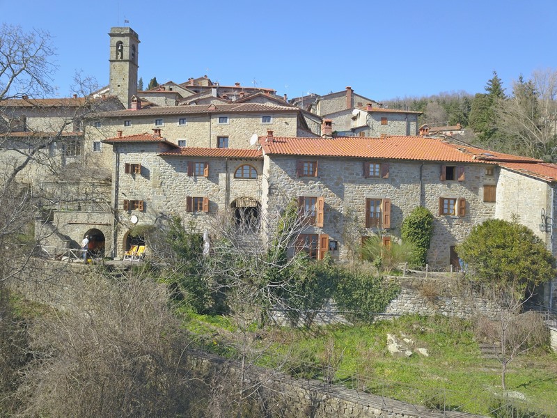 Weiler bei Poppi zwischen Arezzo und Florenz
