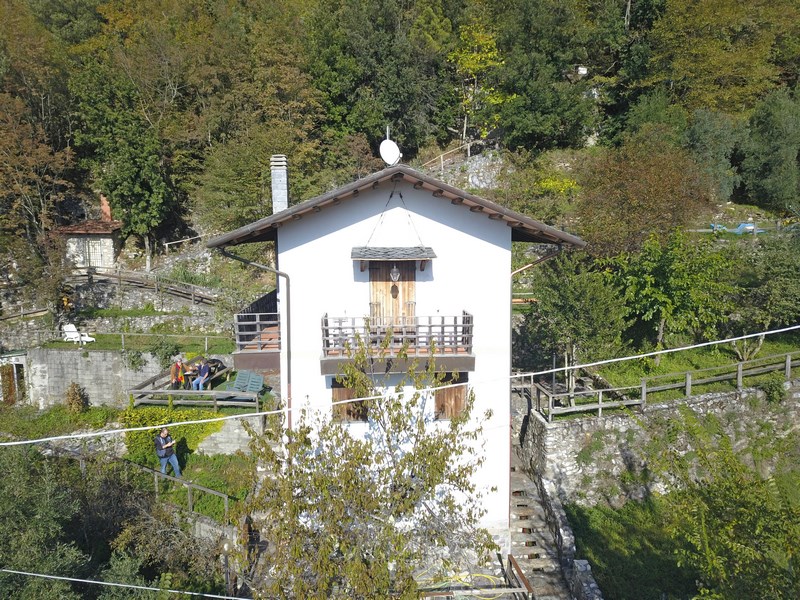 Casa con vista mare nel parco Apuane
