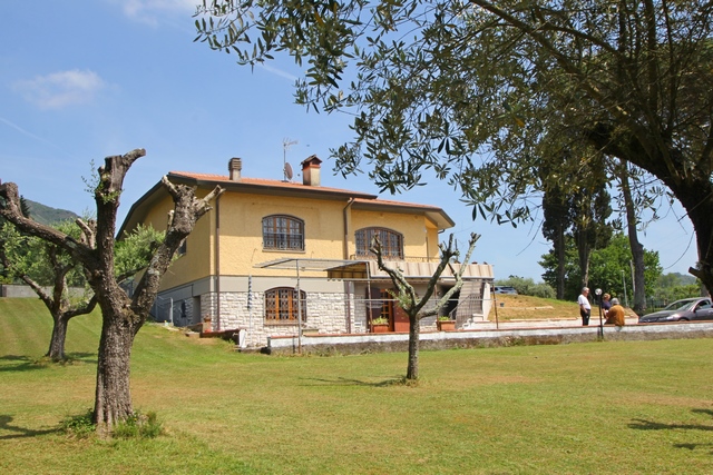 Restored villa near Camaiore with large garden
