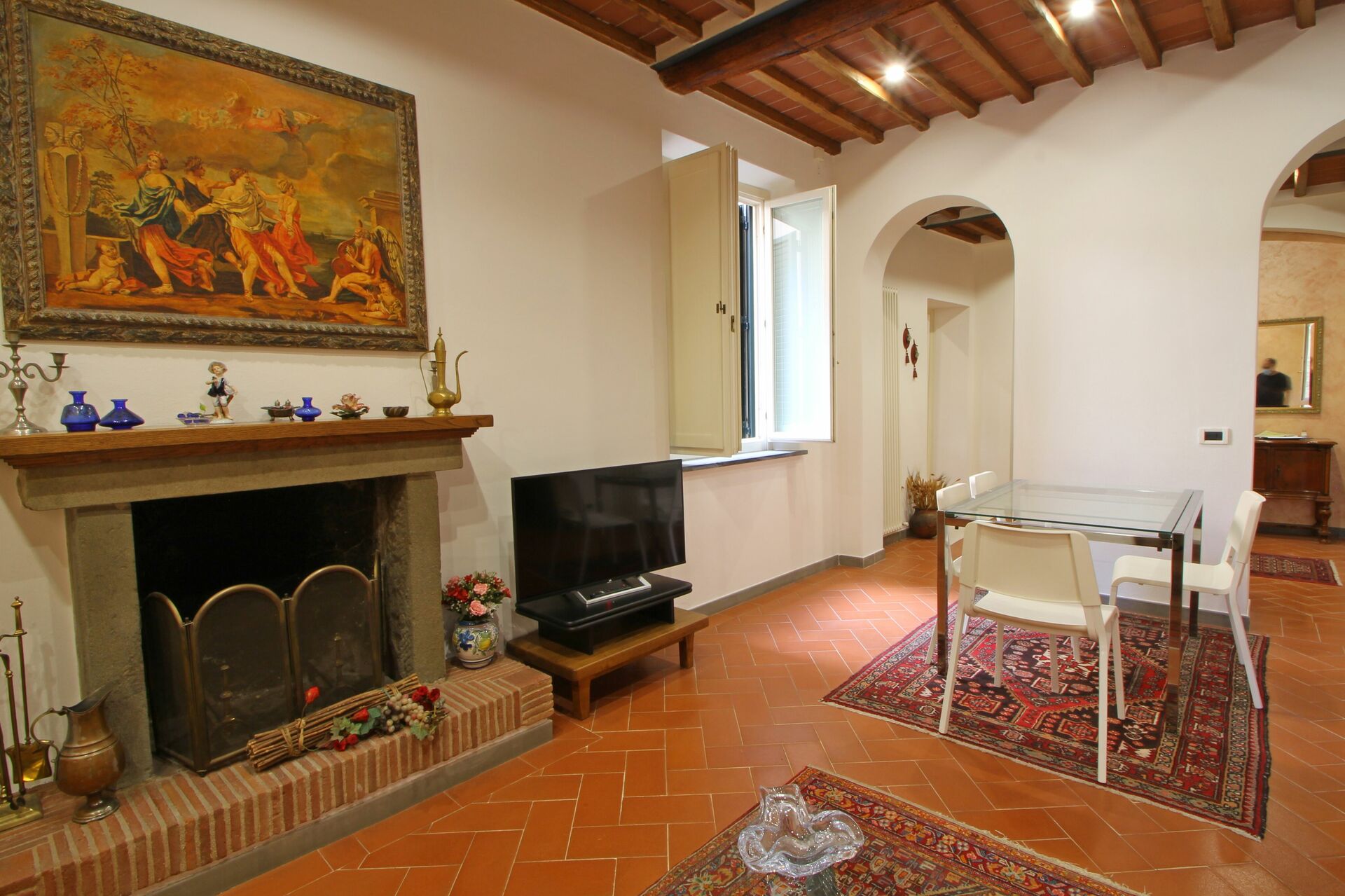 Restored flat in Lucca