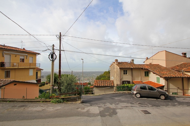 Versilia Rustico with sea view for renovation